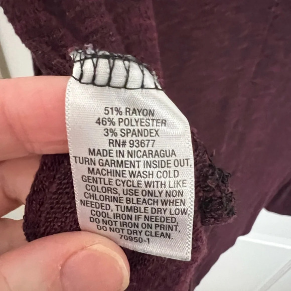 a.n.a A New Approach XL long sleeve lightweight sweater. - Picture 4 of 4